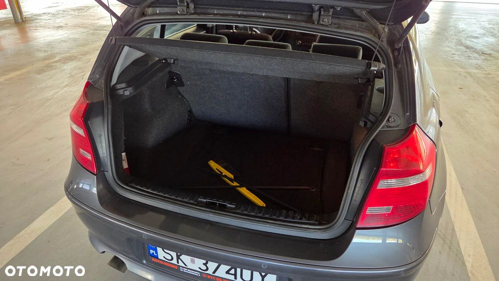 BMW Seria 1 - 13