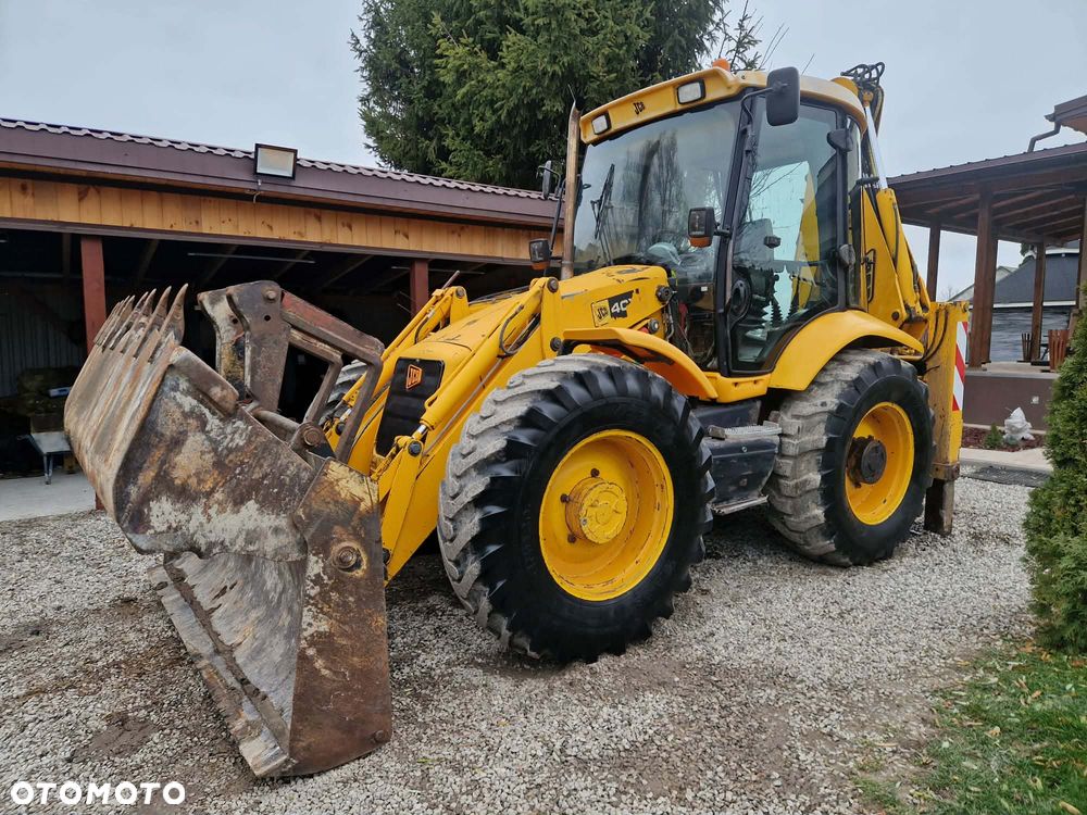JCB 4CX - 3