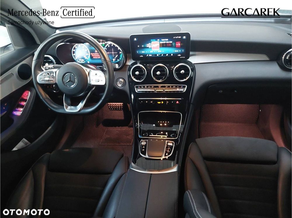 Mercedes-Benz GLC - 22