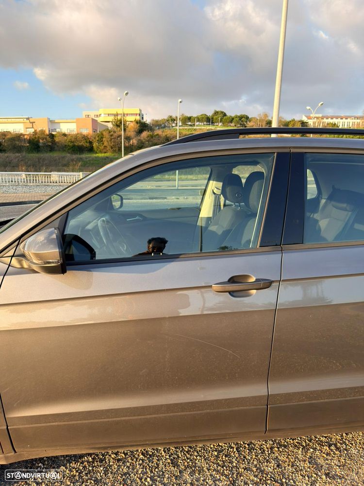 VW T-Cross 1.0 TSI Life - 44
