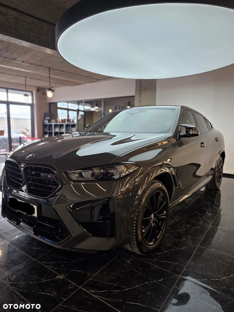 BMW X6M - 1