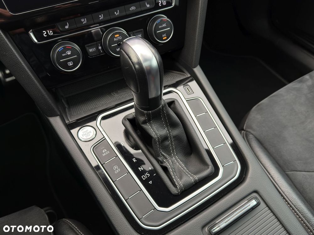 Volkswagen Arteon 2.0 TSI DSG R-Line Edition - 34