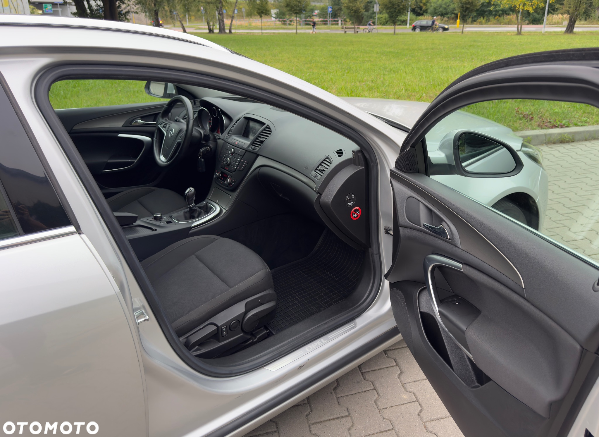 Opel Insignia 1.8 Sports Tourer Cosmo - 15