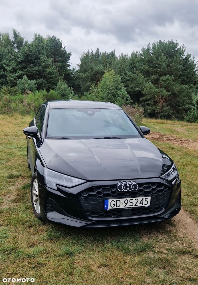 Audi A3 Sportback - 1