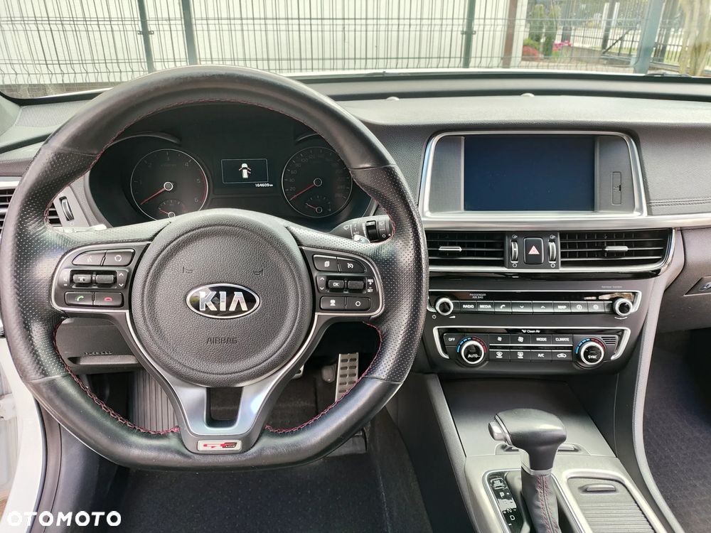 Kia Optima 1.7 CRDI GT Line DCT - 9