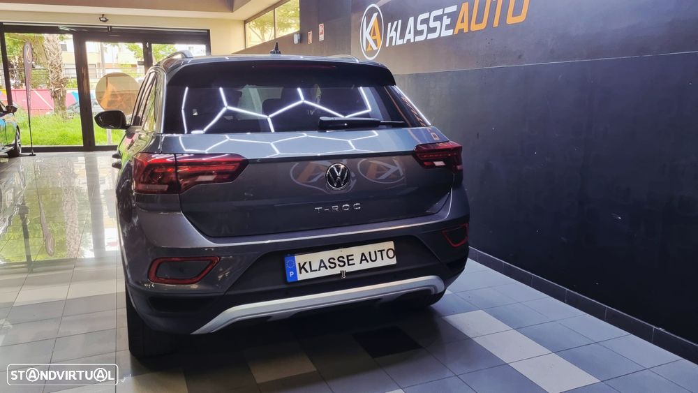 VW T-Roc 1.0 TSI Urban - 17