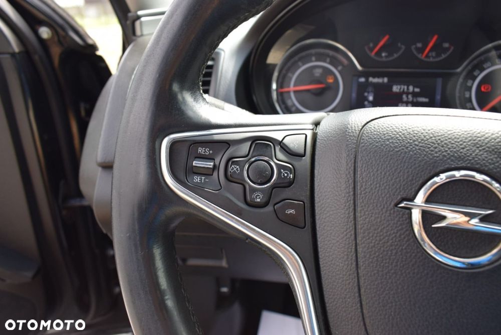 Opel Insignia - 28