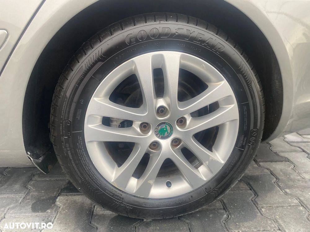 Skoda Octavia 1.6 TDI Elegance - 10