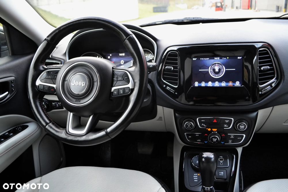 Jeep Compass 1.4 TMair Limited 4WD S&S - 9