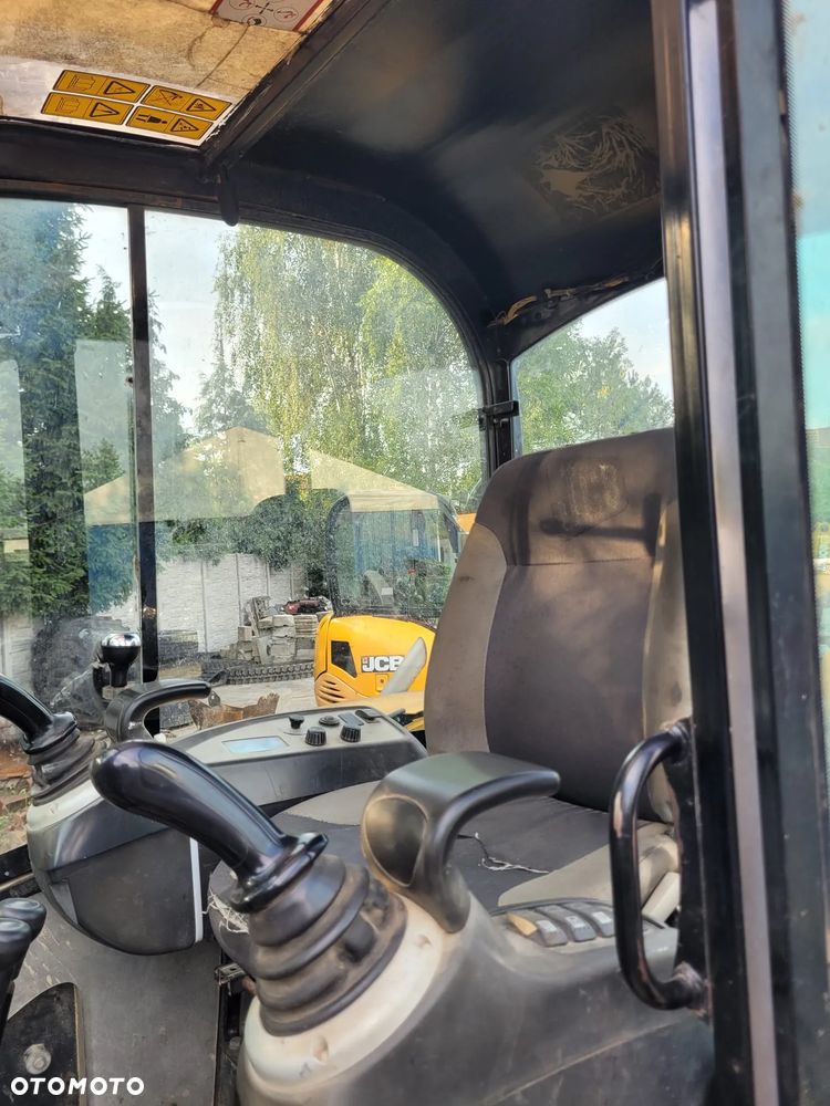 JCB 8045 - 3
