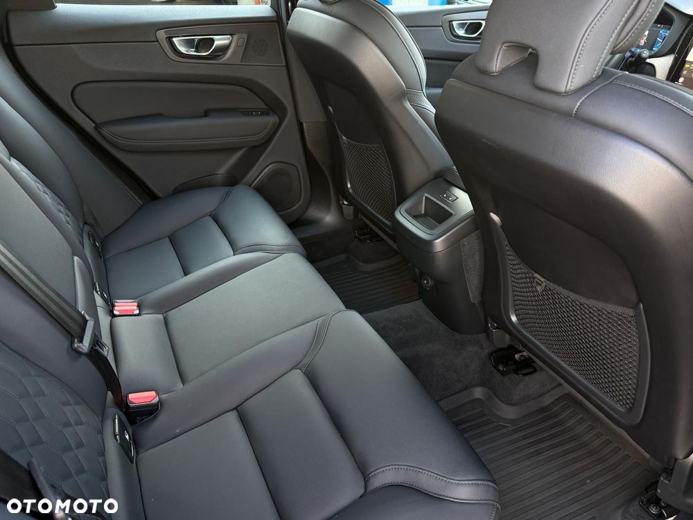 Volvo XC 60 - 23