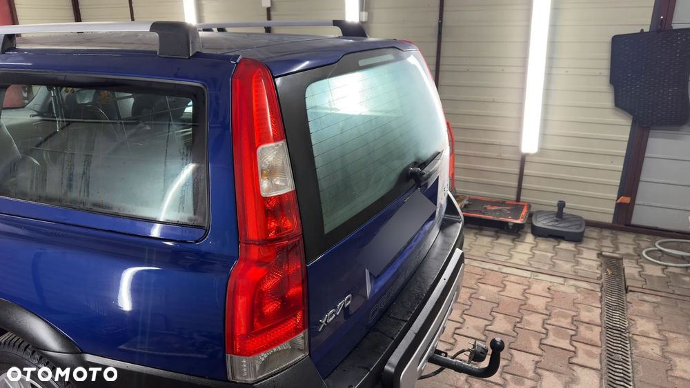 Volvo XC 70 ver-awd - 4