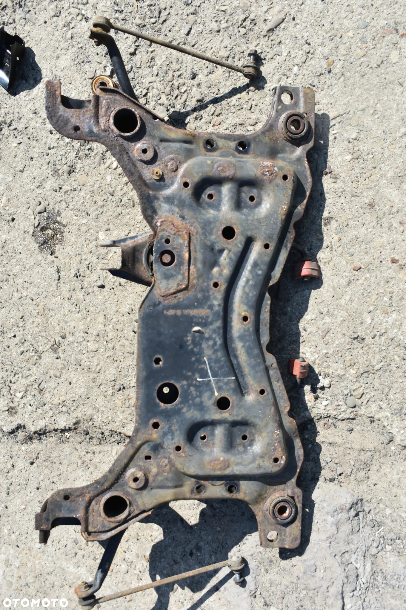 SANKI WÓZEK FORD FOCUS MK2 LIFT 1.8 16V - 8
