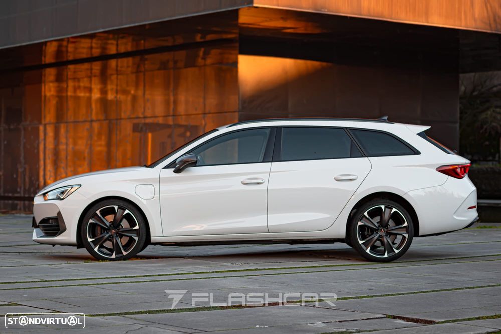 Cupra Leon ST 1.4 e-Hybrid MID DSG - 30