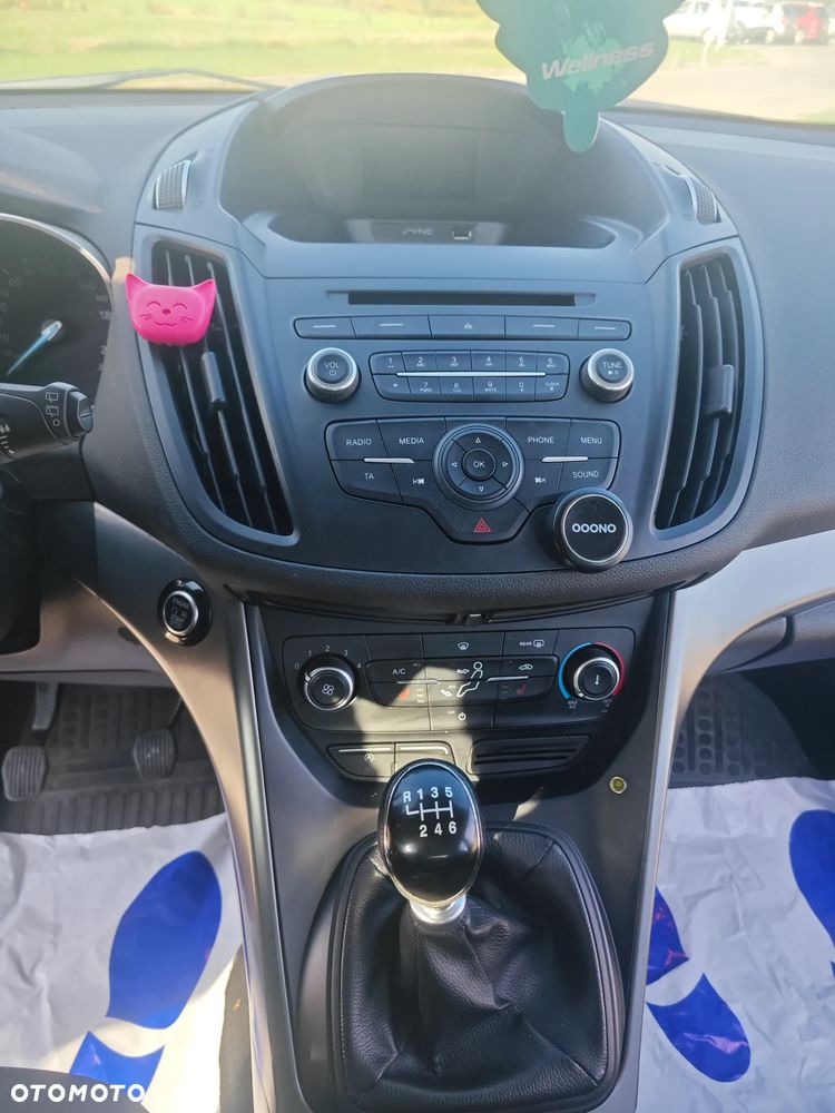 Ford Kuga 2.0 TDCi AWD Edition - 15