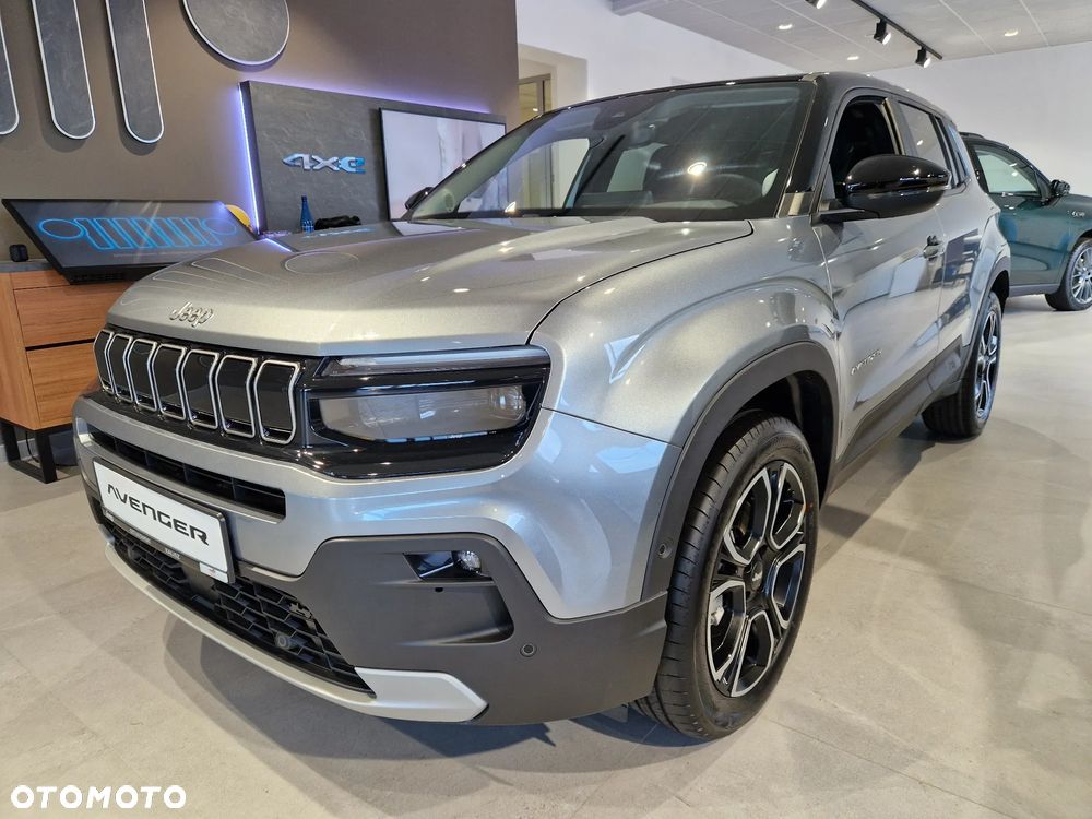 Jeep Avenger 1.2 T3 mHEV Summit FWD eDCT6