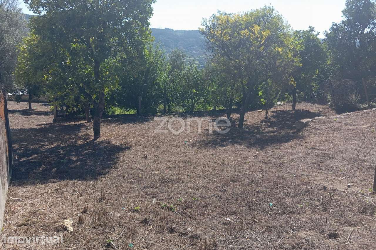 Terreno Urbano de 1.024 m² — Geraz do Minho, Póvoa de Lanhoso - Grande imagem: 3/11