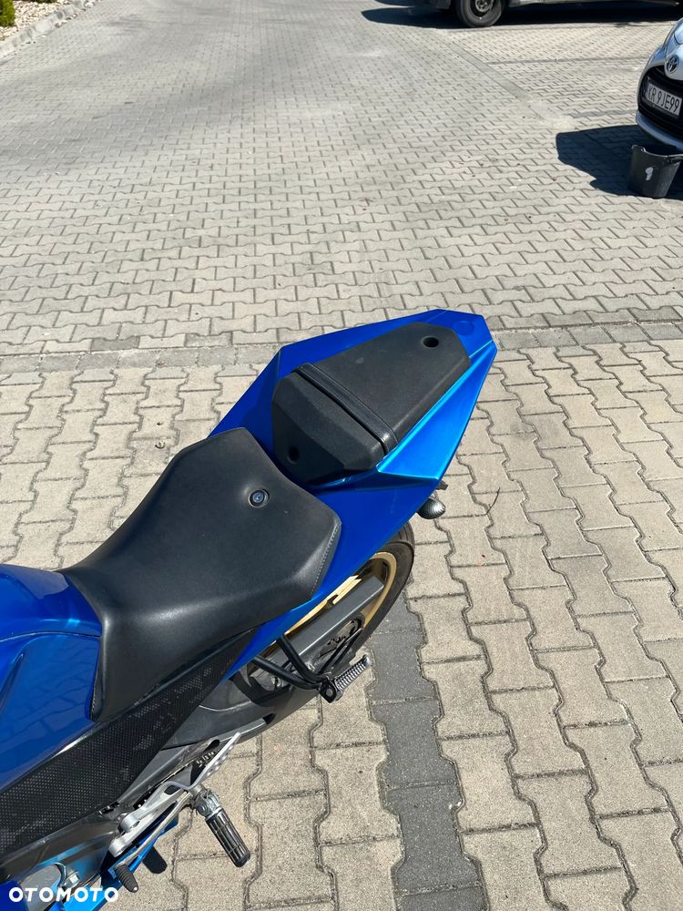 Yamaha YZF - 5