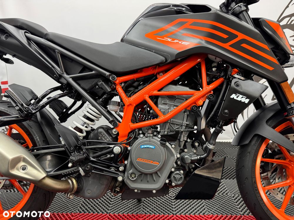 KTM Duke - 34