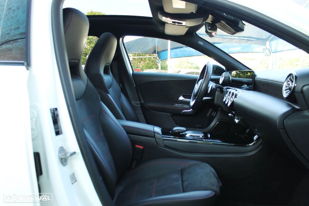 Mercedes-Benz A 250 e 8G-DCT AMG Line - 52