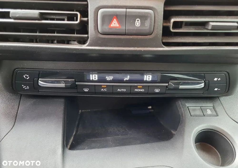 Citroën Berlingo XL 1.5 BlueHDI Live Pack S&S (7-os.) - 8