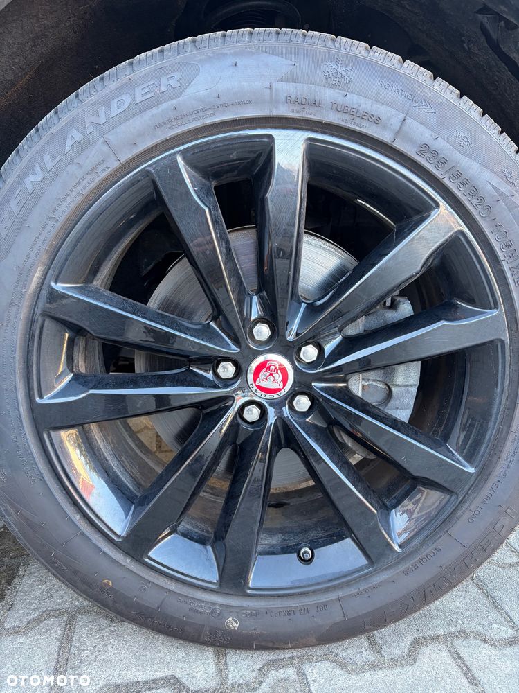 Land Rover Discovery Sport - 11