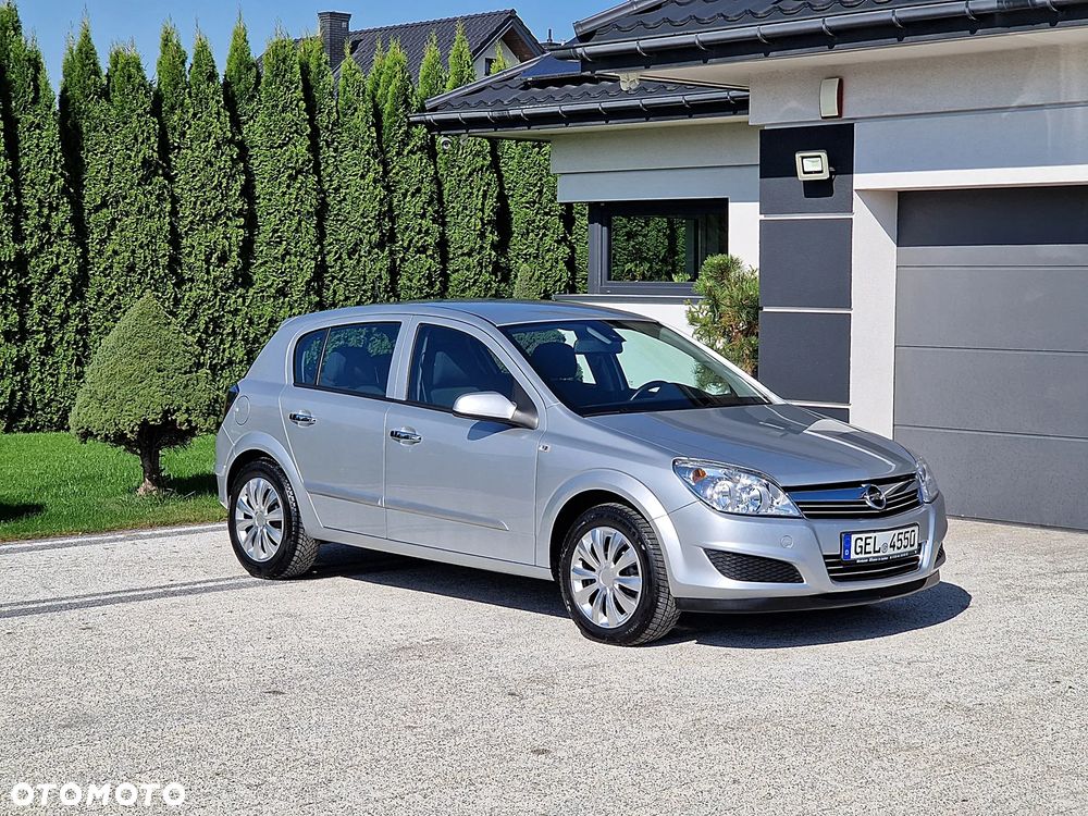 Opel Astra 1.7 CDTI Edition - 10