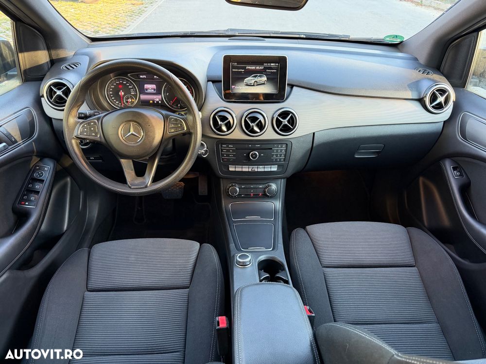 Mercedes-Benz B 180 - 7