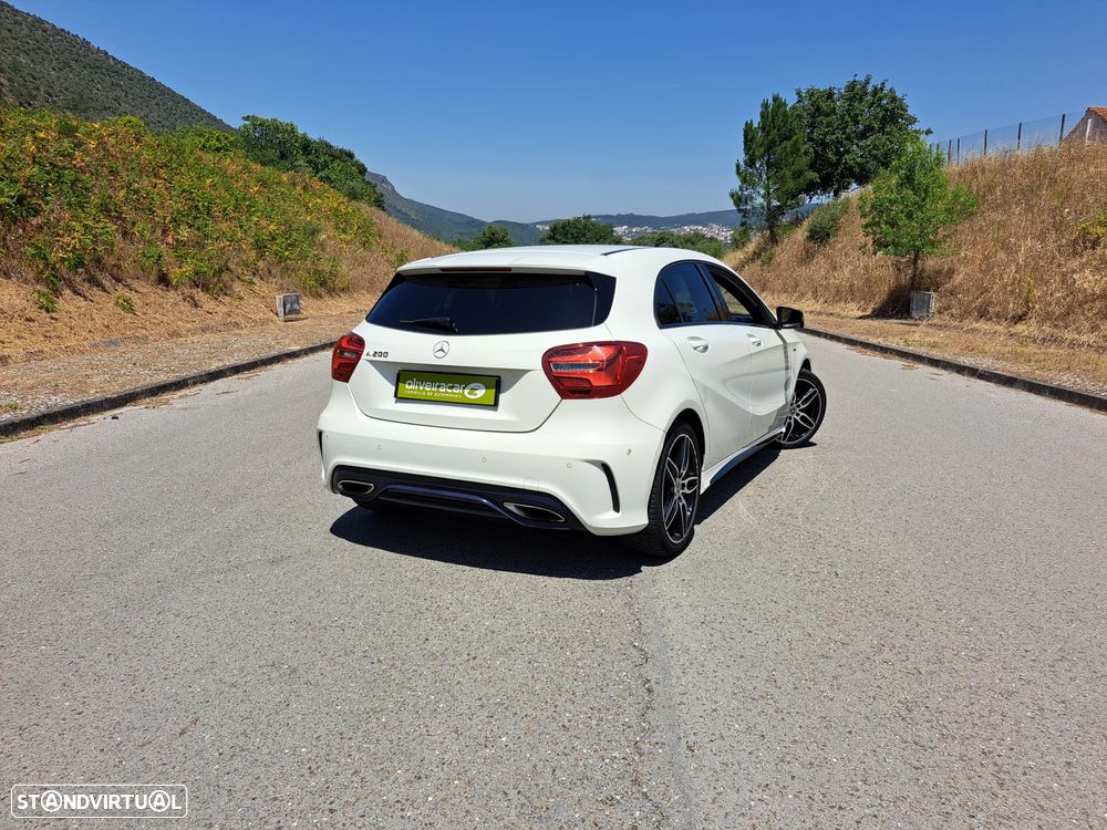 Mercedes-Benz A 200 (BlueEFFICIENCY) 7G-DCT AMG Sport - 4
