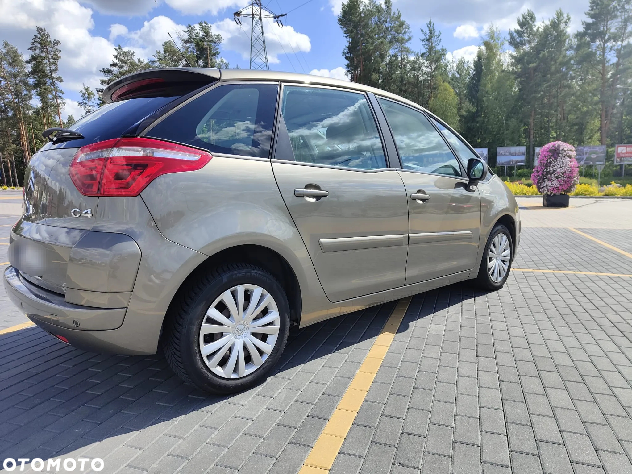Citroën C4 Picasso - 12