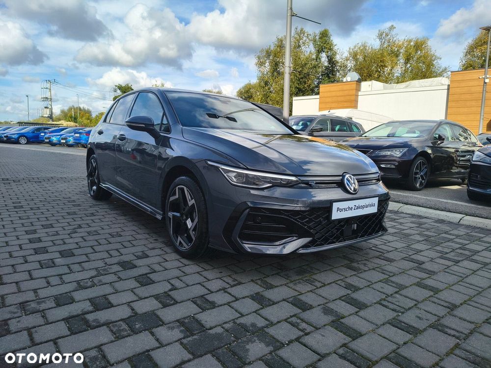 Volkswagen Golf 1.5 TSI HEV R-Line - 4