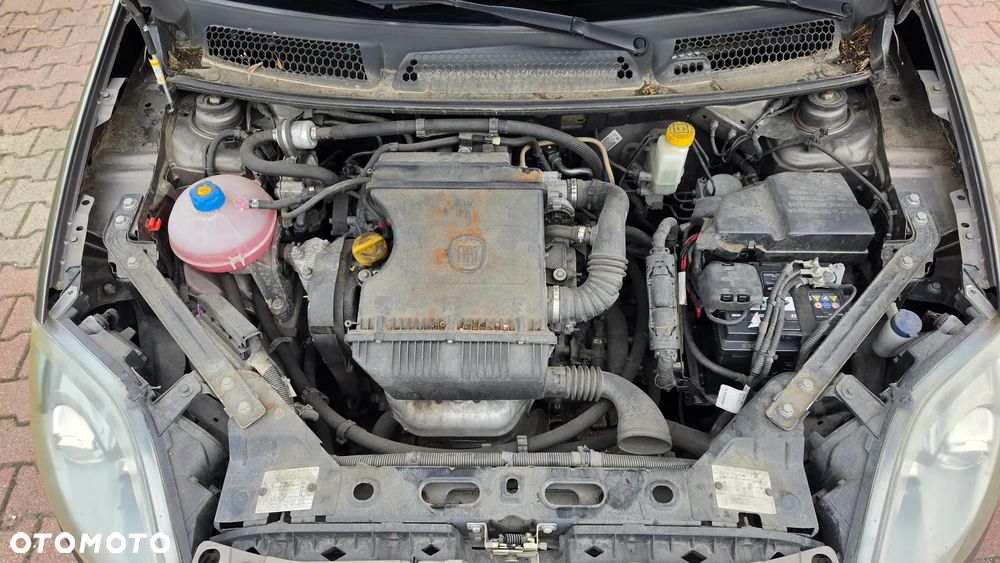 Fiat Bravo 1.4 16V Dynamic Euro5 - 38