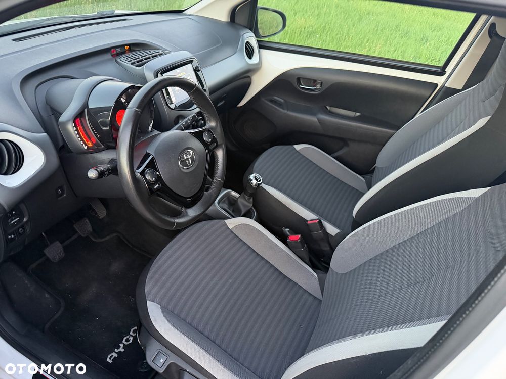 Toyota Aygo - 11