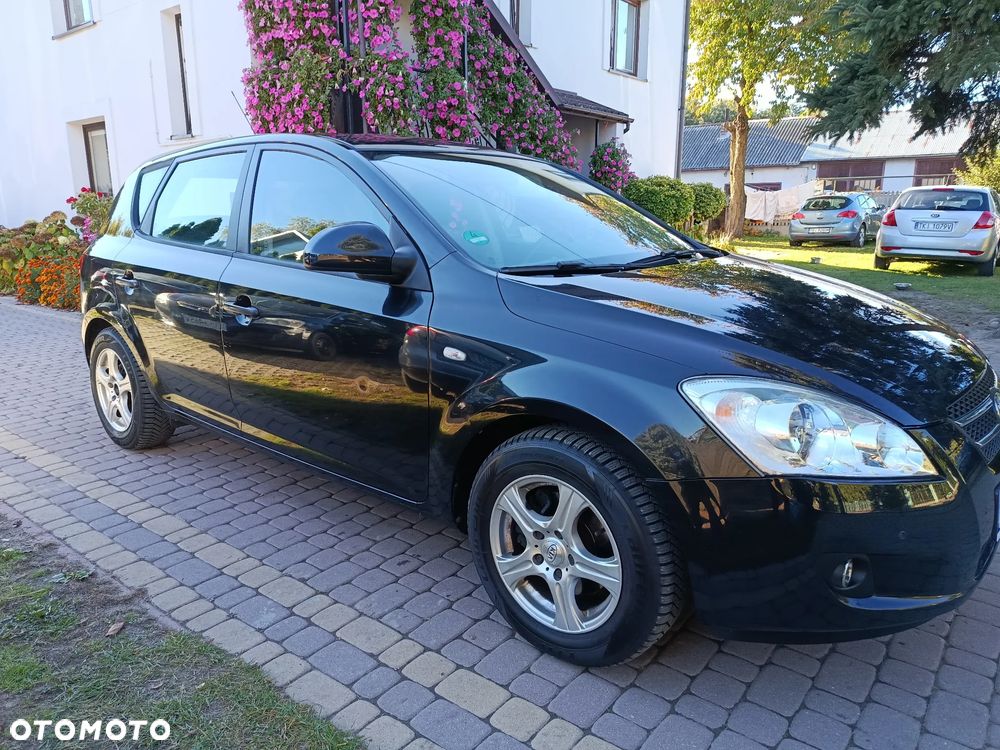 Kia Ceed 2007 photo 5