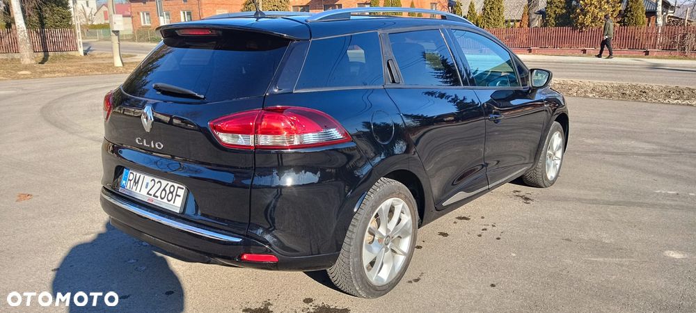 Renault Clio 1.2 16V 75 LIMITED - 12