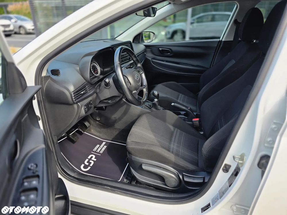 Hyundai Bayon 1.2 Pure - 24