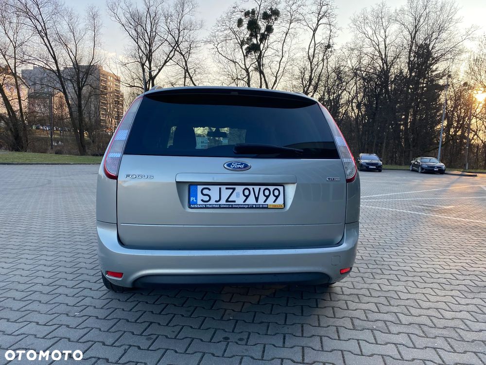 Ford Focus - 7