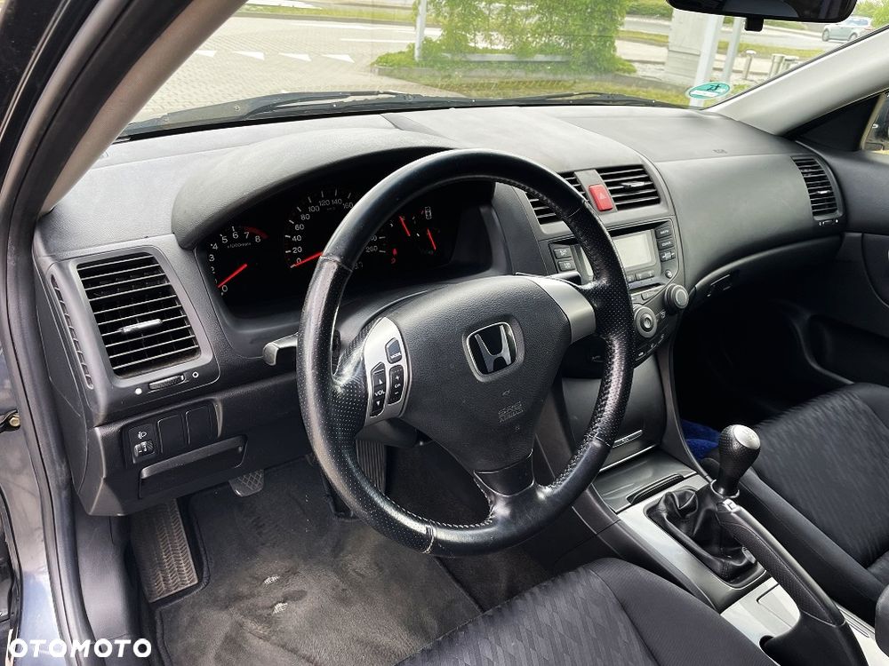 Honda Accord 2.0 i Comfort - 12