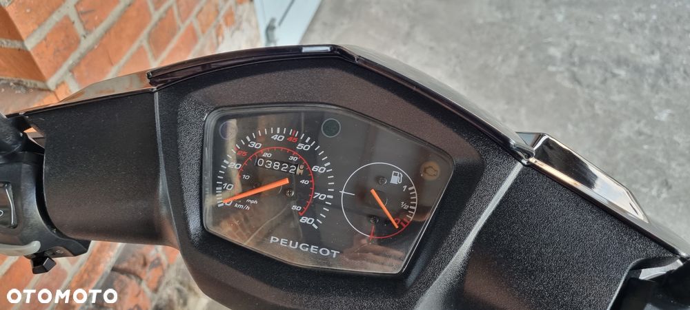 Peugeot Kisbee - 2