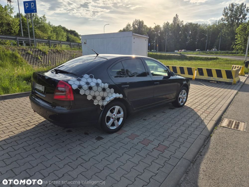 Skoda Octavia 1.6 Classic - 3