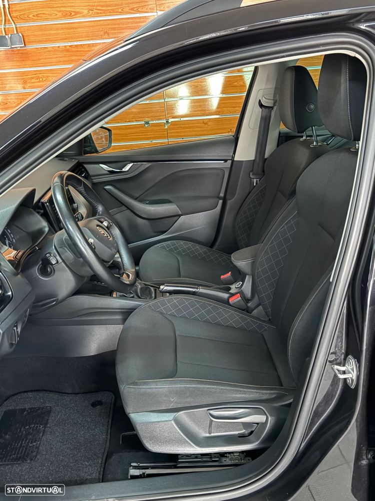 Skoda Kamiq 1.0 TSI Style DSG - 9