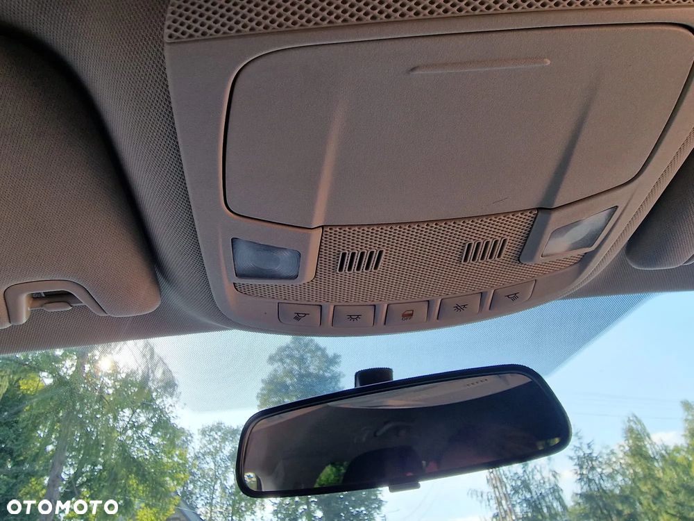 Ford Mondeo 2.0 TDCi Titanium PowerShift - 20