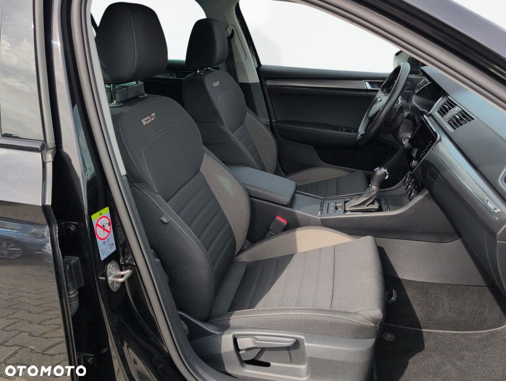 Skoda Superb 2.0 TDI SCR 4x4 Scout DSG - 18