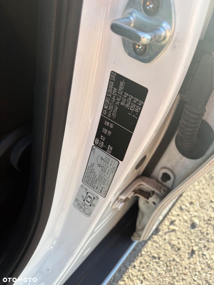 Kia XCeed 1.4 T-GDI L - 12