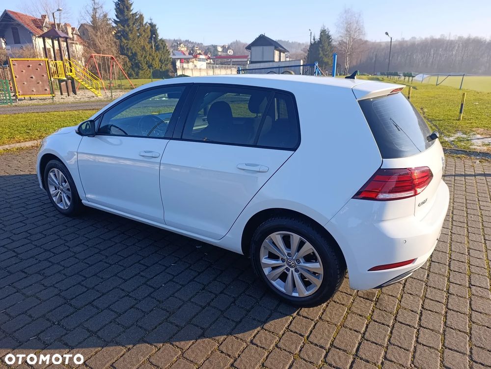 Volkswagen Golf 1.0 TSI BlueMotion Comfortline - 11
