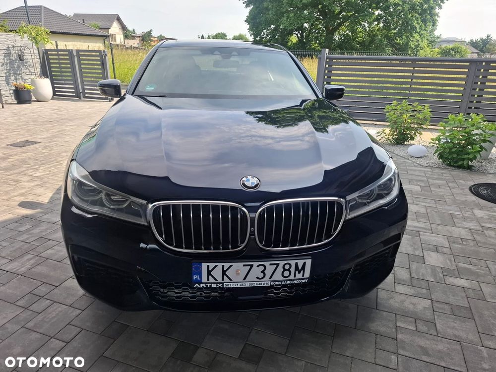 BMW Seria 7 740e iPerformance - 3