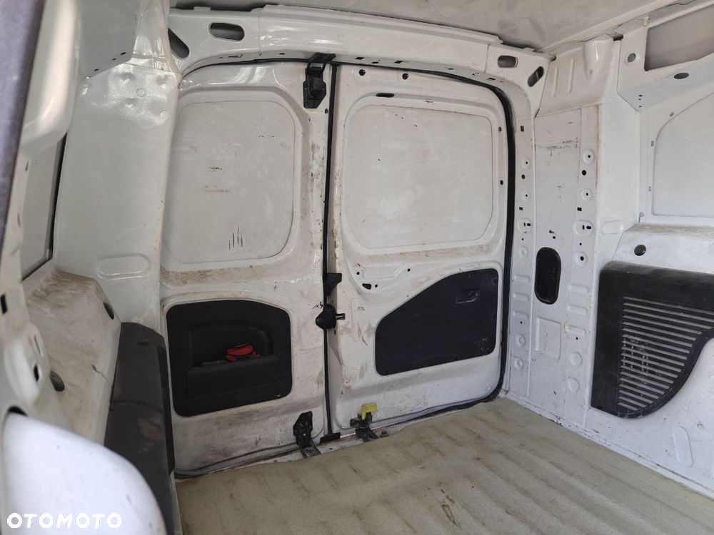 Peugeot PARTNER - 15