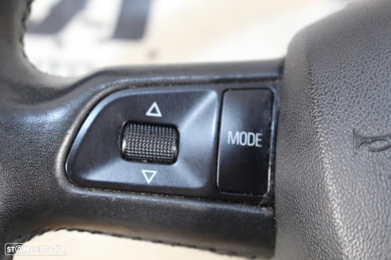 Volante Audi A4 (8K2, B8)  Volante Audi A3 8P / A4 B6 B7 B8 / A5 8T / - 9