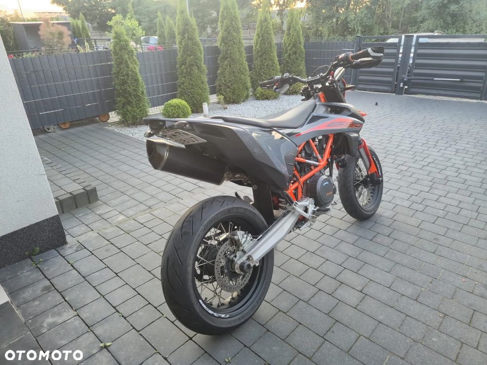 KTM SMC 690 - 9