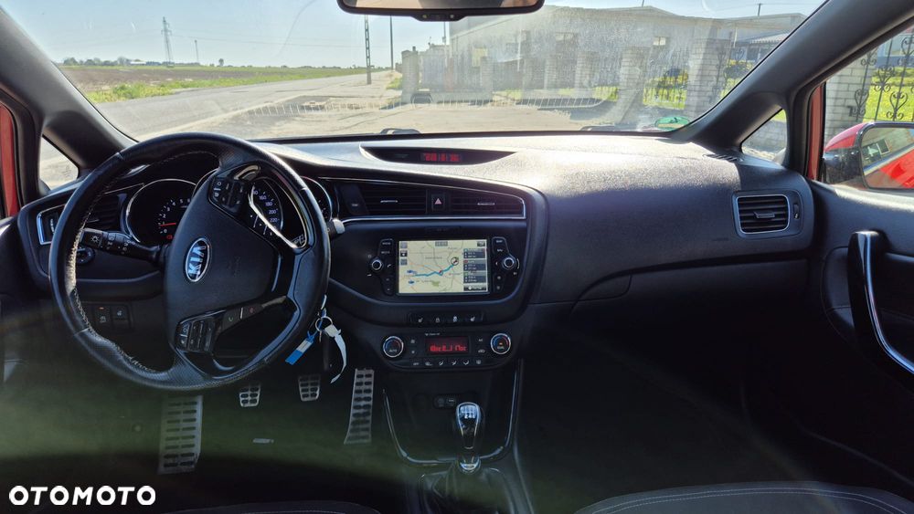 Kia Ceed 1.6 CRDi 136 ISG GT Line - 7